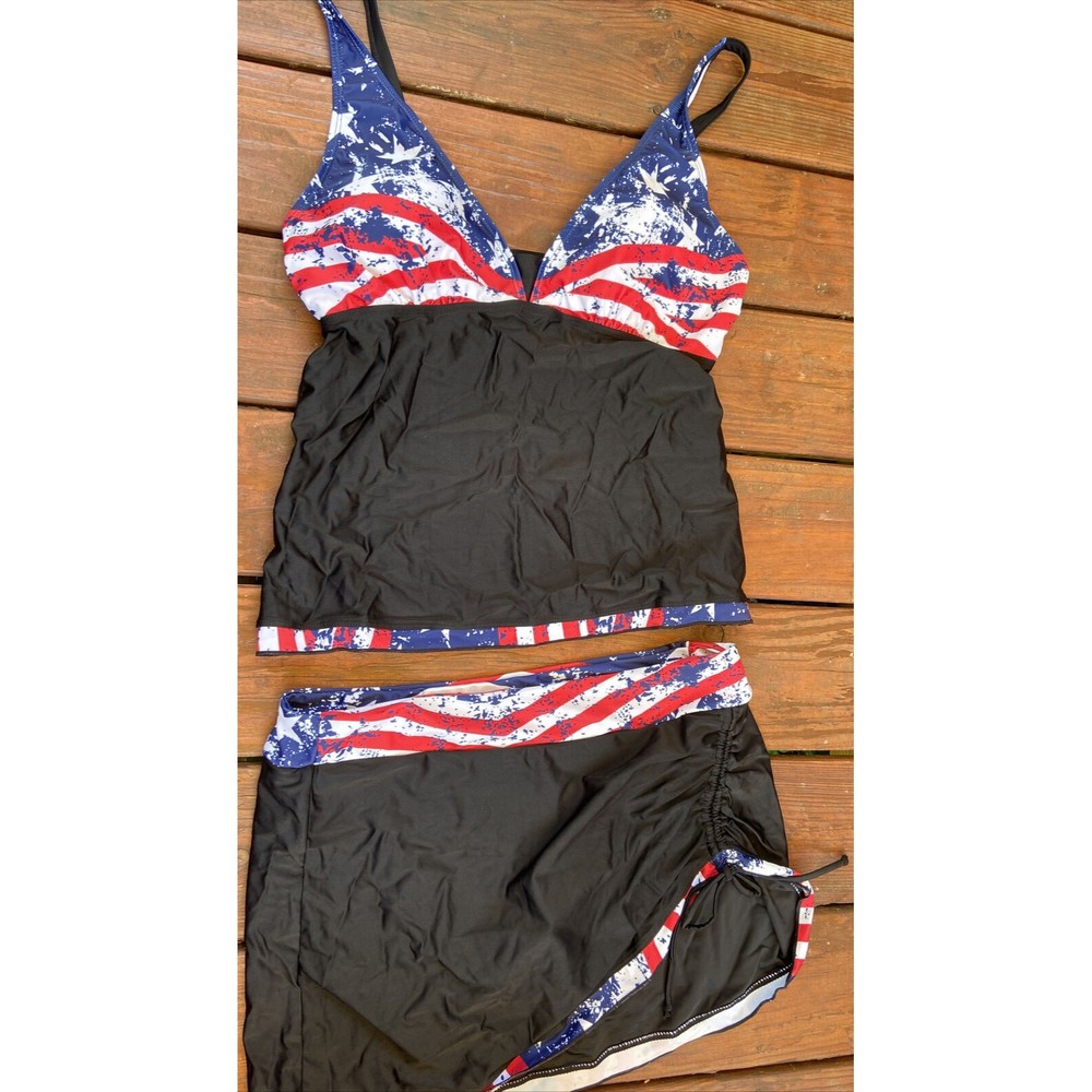 Unbranded 2 piece Patriotic Flag Tankini 2 Piece Swimsuit Size XL NWOT, USA